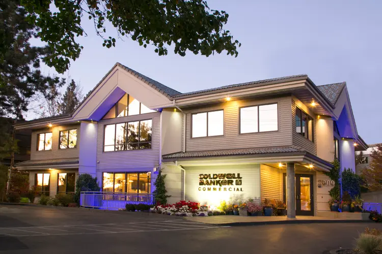 Coldwell Banker Schneidmiller Realty Real Estate Broker in Coeur D Alene, ID
