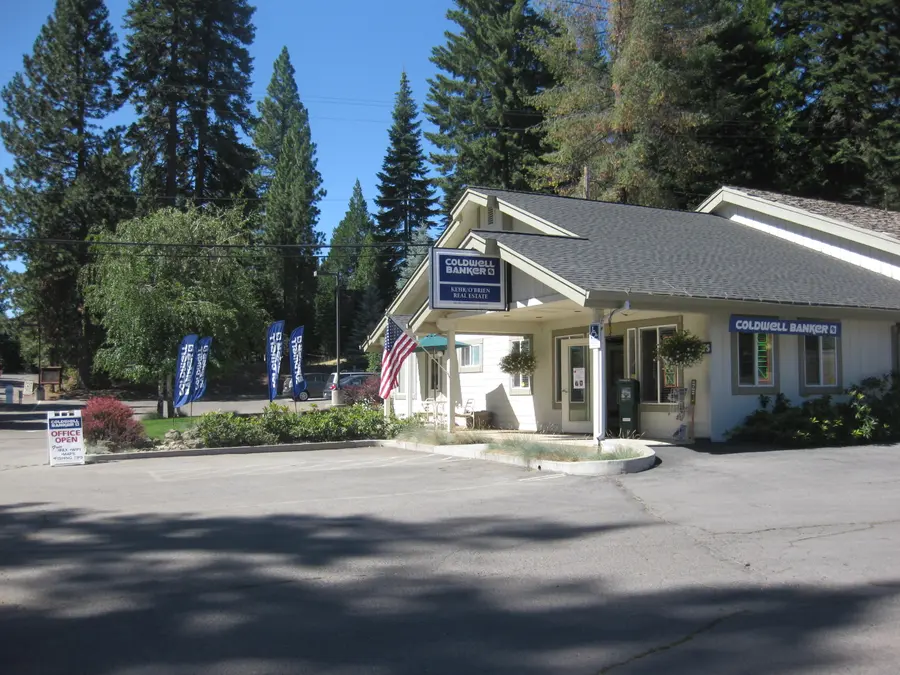 Coldwell Banker Kehr/O'Brien Real Estate Real Estate Broker in Lake