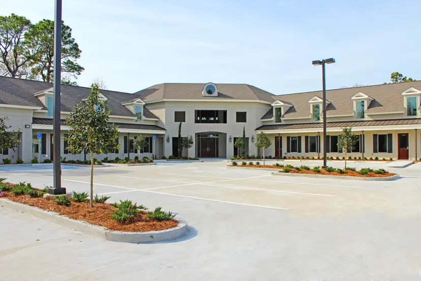 Coldwell Banker Alfonso Realty Real Estate Broker in Gulfport, MS