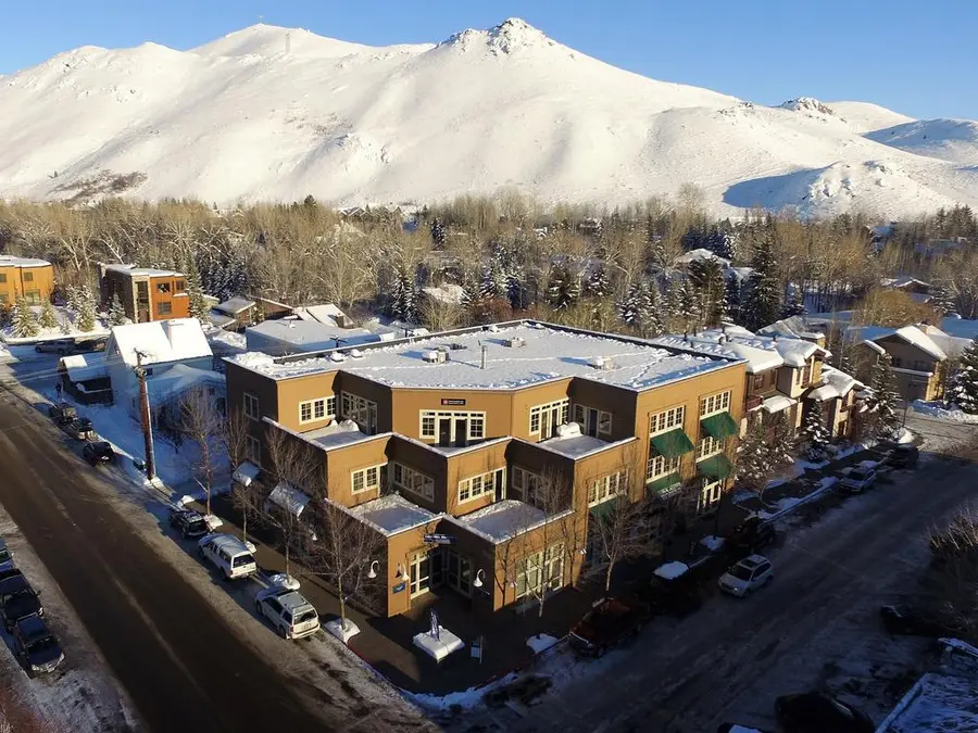 Office View Coldwell Banker Distinctive Properties