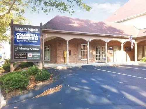 Coldwell Banker King Thompsonnull