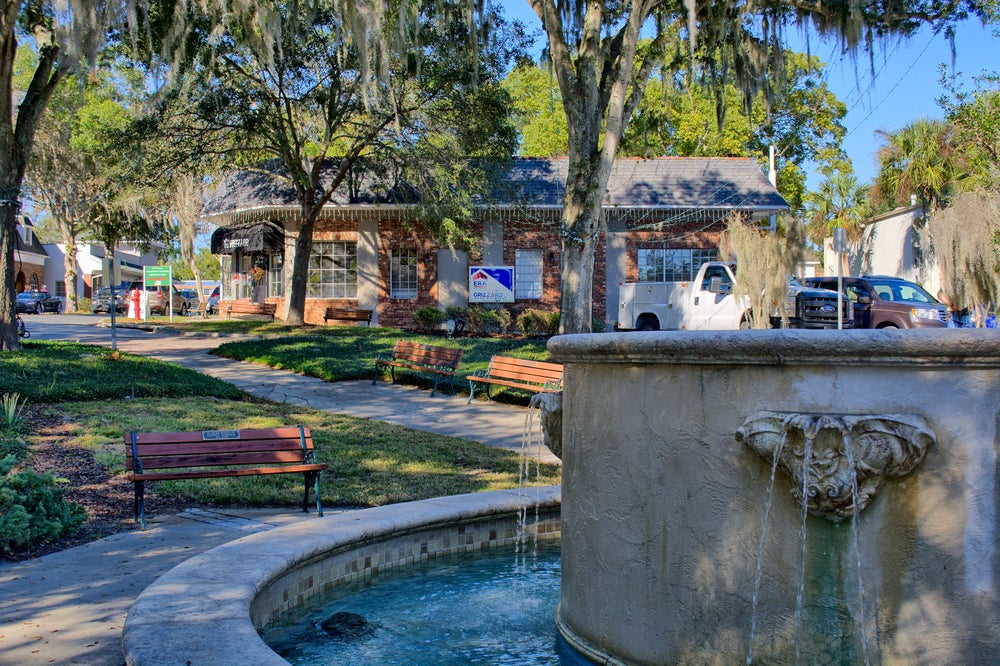 ERA Grizzard Real Estate Real Estate Broker in Mount Dora, FL