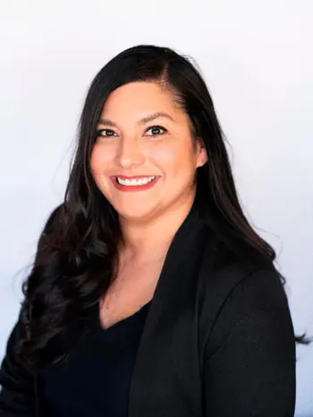 Dianna De La Torre