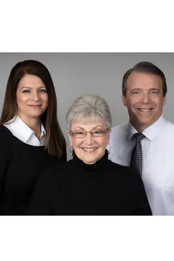 The Robin Ross Team