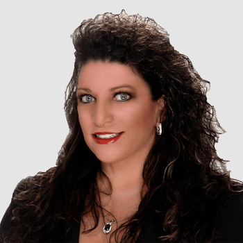 The Stefanie Pratt Team