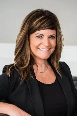 Tracey Larsen Team